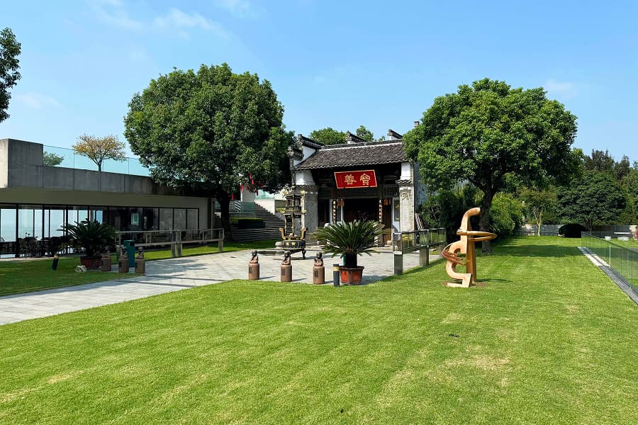 名流陵园景观图