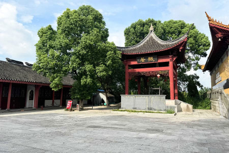 双凤纪念园景观图