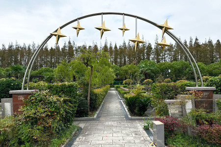 上海市浦东新区汇龙园墓区环境图