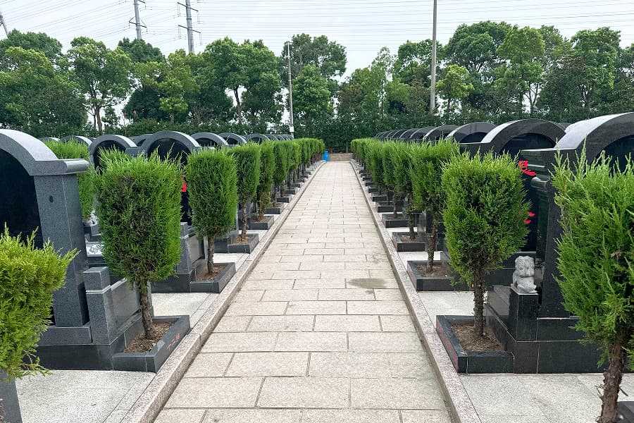 上海市松江区华夏公墓墓区环境图