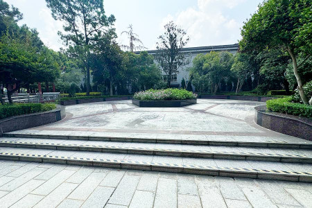 颛桥寝园景观图