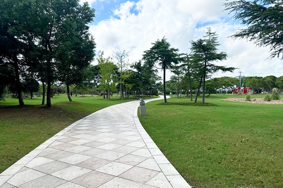 上海市崇明县瀛新园园区环境图